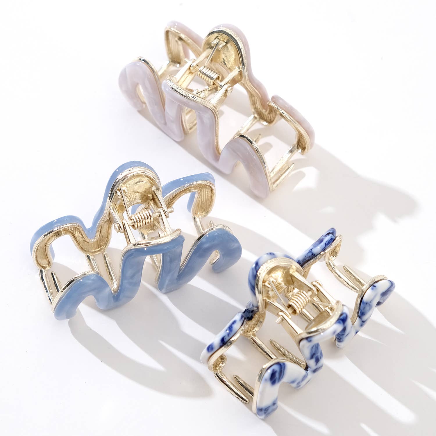 Willow Mini Coastal Metal Squiggle Claw Clip