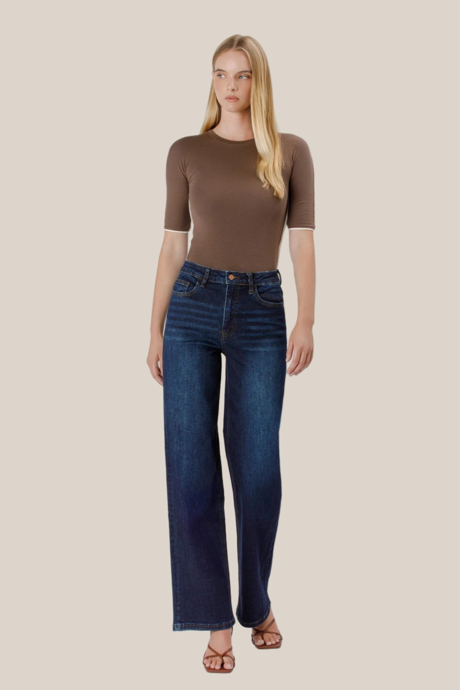 Jessica 90's High Rise Loose Jeans