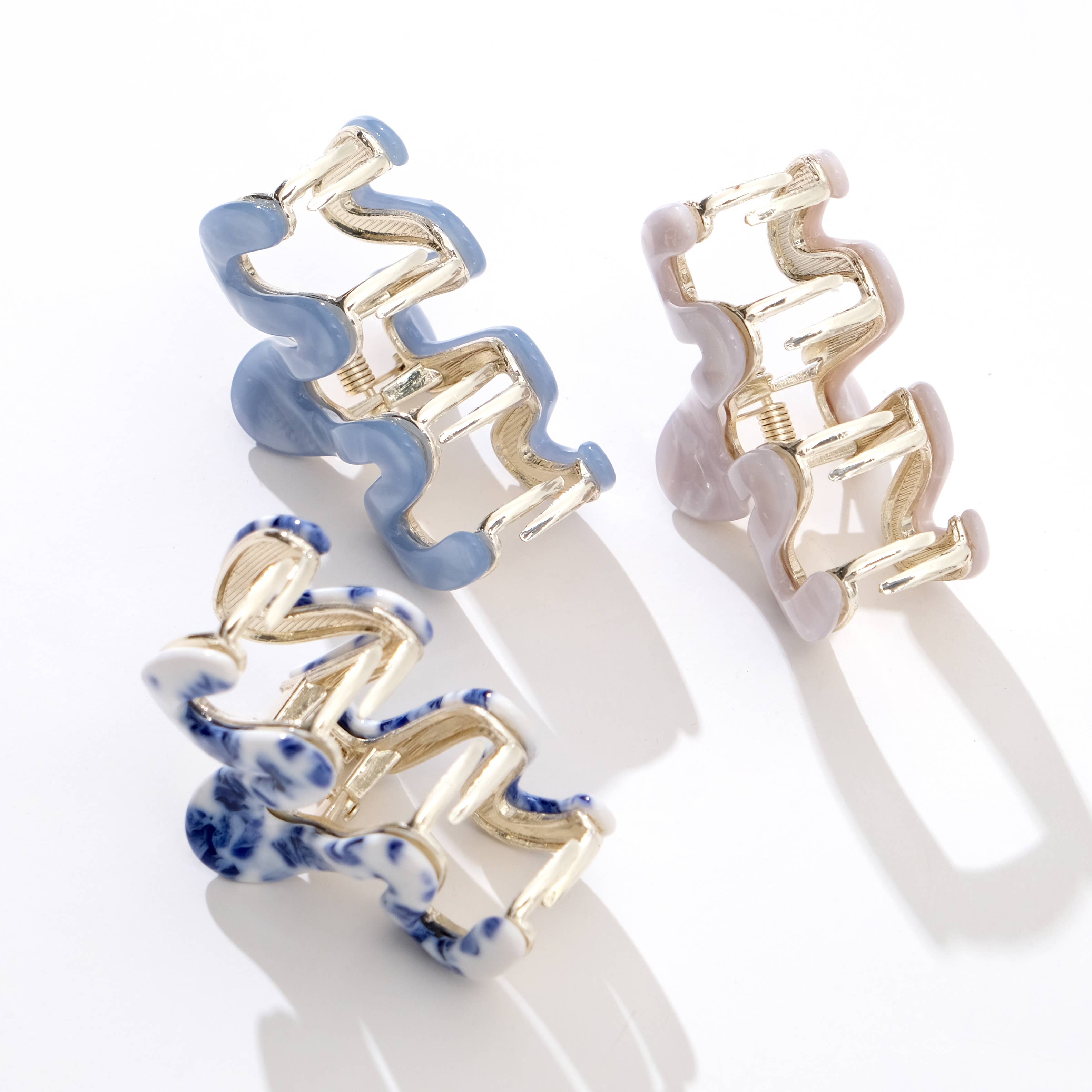 Willow Mini Coastal Metal Squiggle Claw Clip