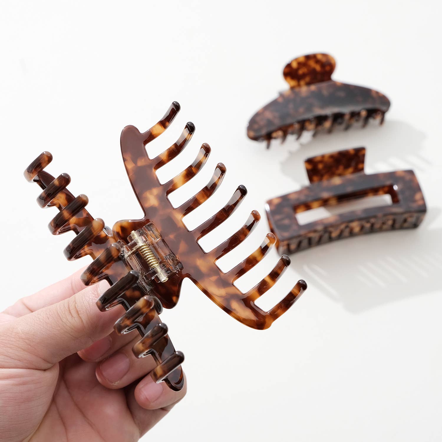 Deep Tortoise Large Claw Clips