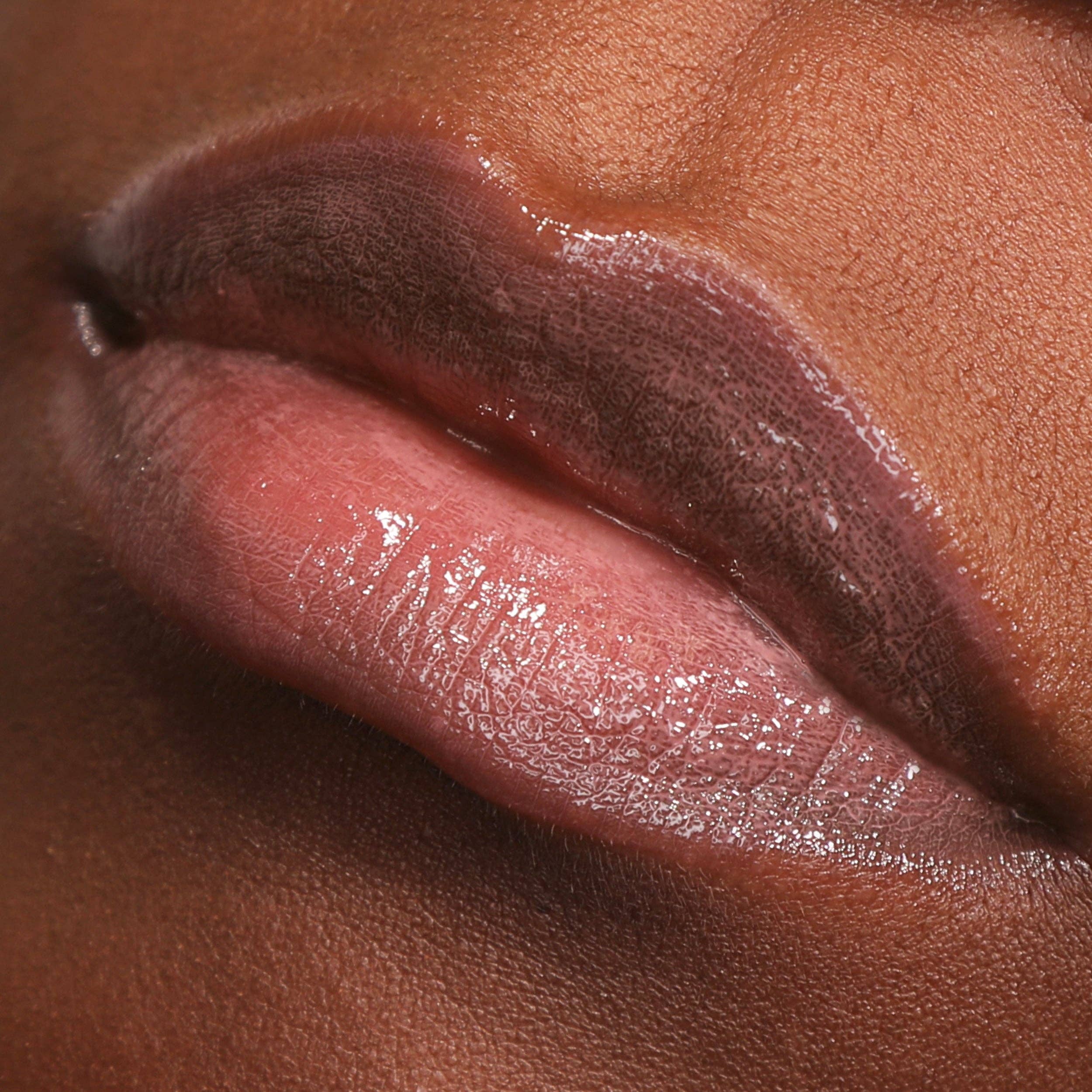 Glow Getter Hydrating Lip Oil - 016 - Au Naturel