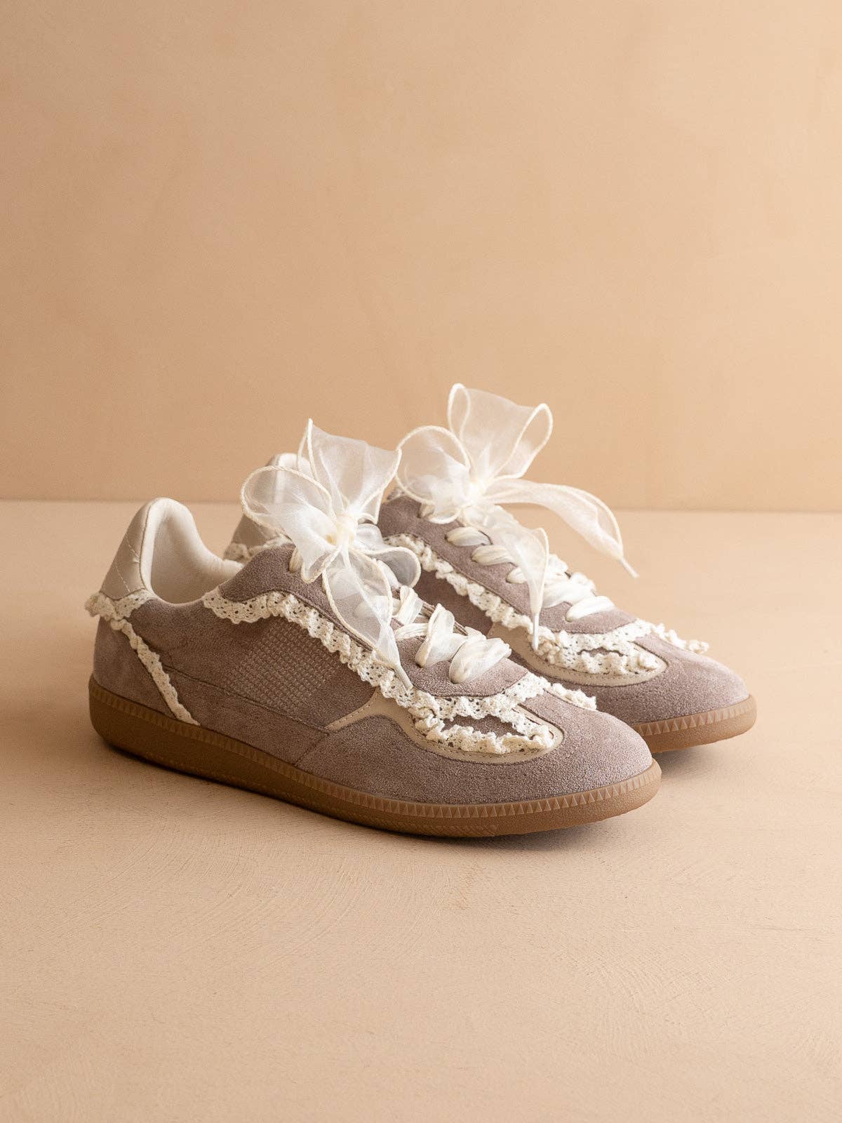The April | Dark Grey Lace-Trimmed Retro Sneaker