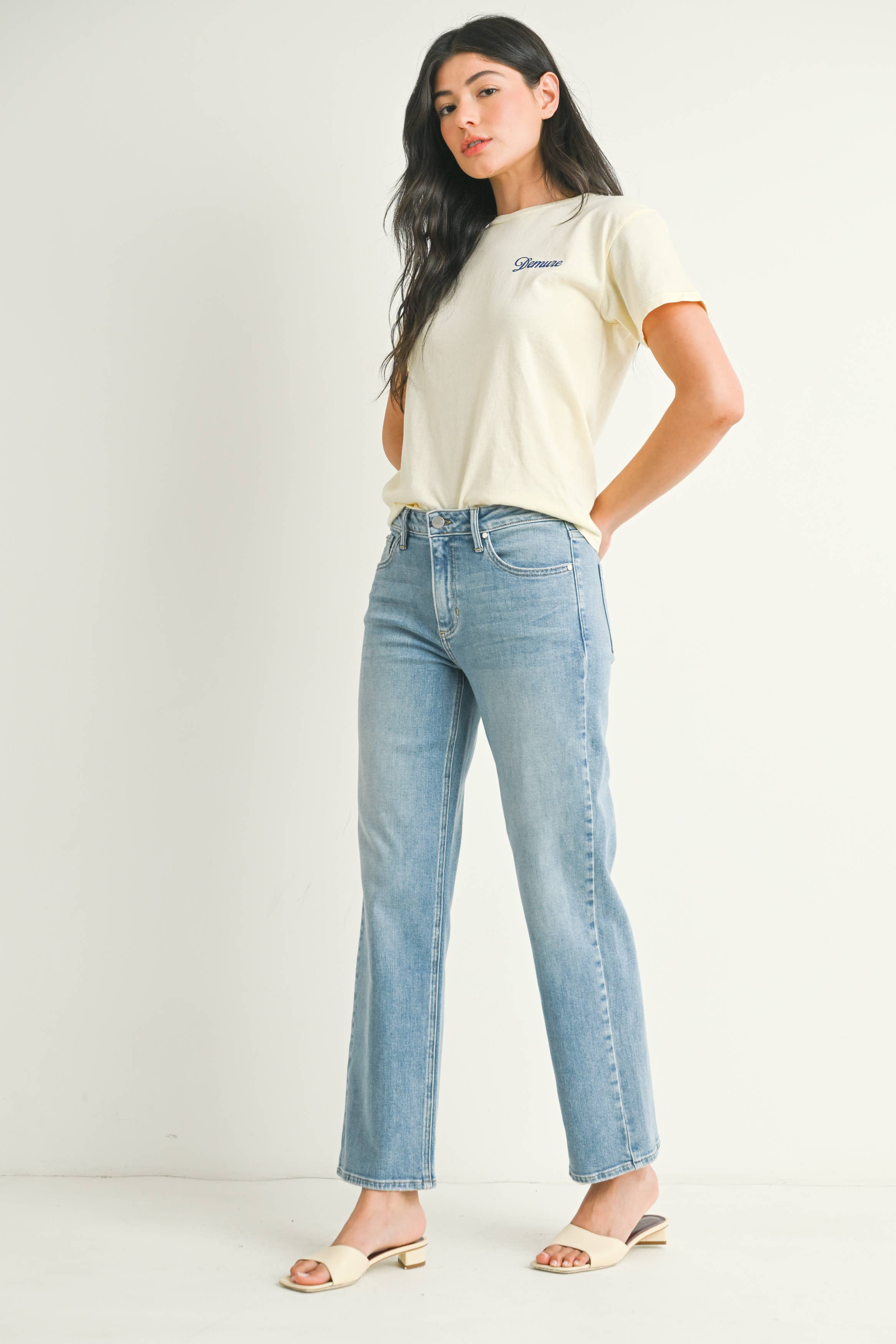 Corrie Stretchy Straight Jean in Light Denim