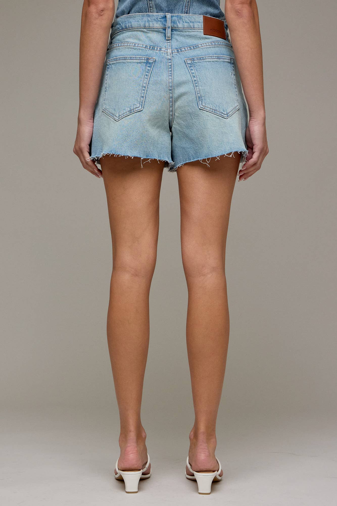 Ava Raw Hem A-Line Shorts in Light Denim