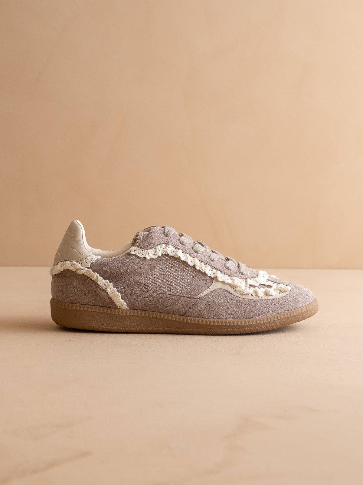 The April | Dark Grey Lace-Trimmed Retro Sneaker