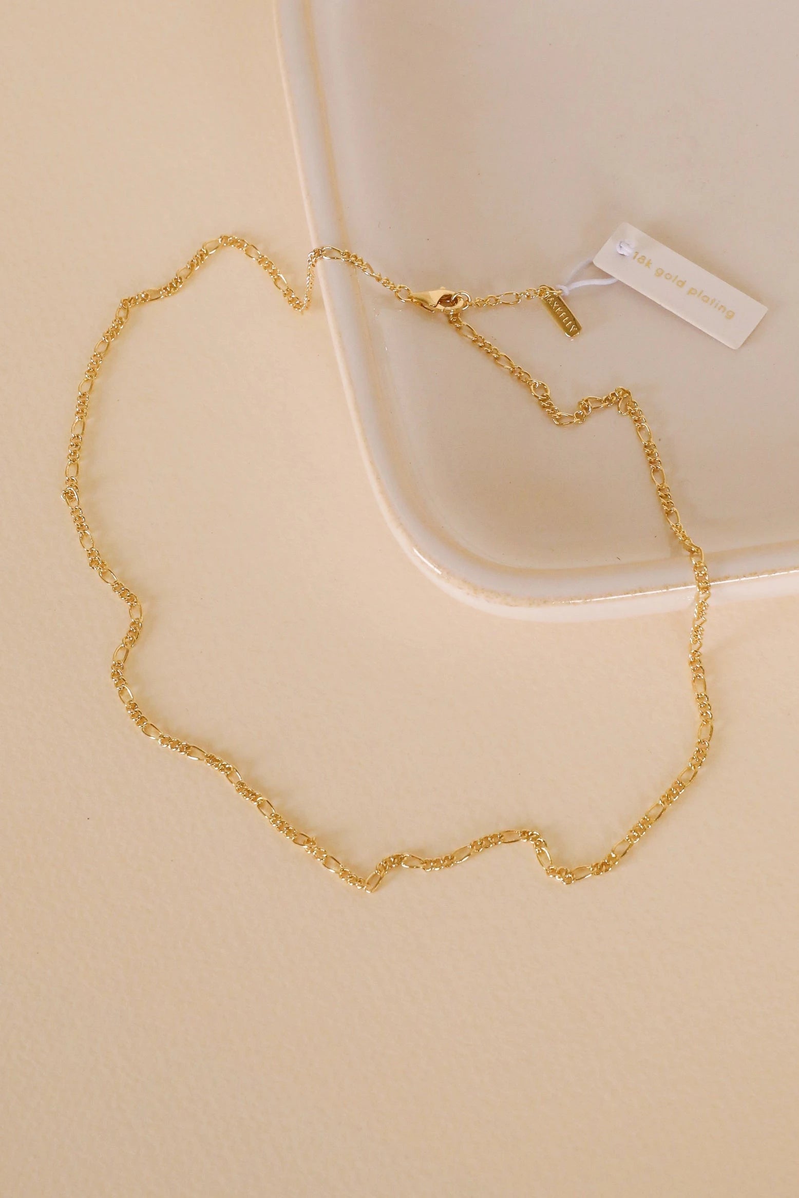 Simple Twist Chain Necklace