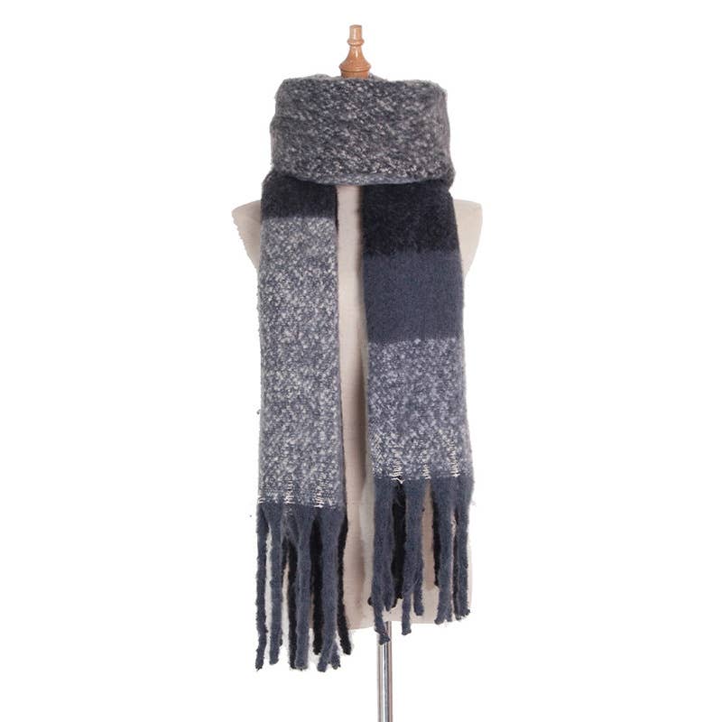Soft Chunky Plaid Fleece Oblong Tassel Scarf