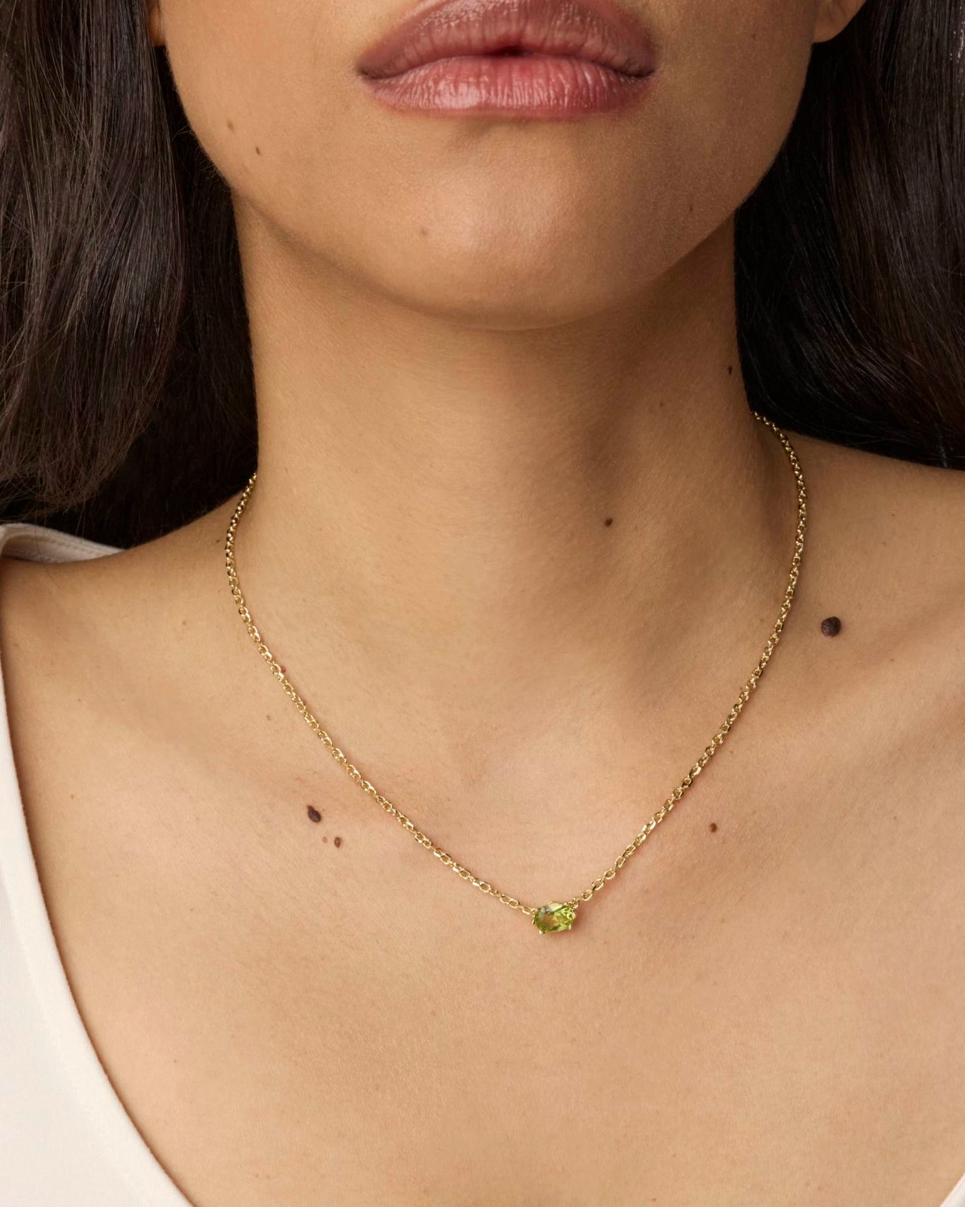 Cailin Gold Pendant Necklace - Light Green Crystal