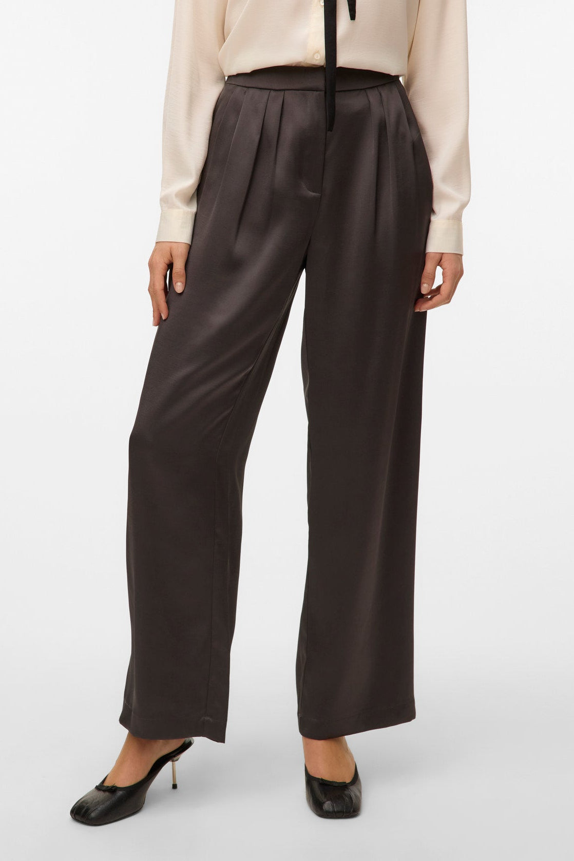 Talia Pleated Satin Pants