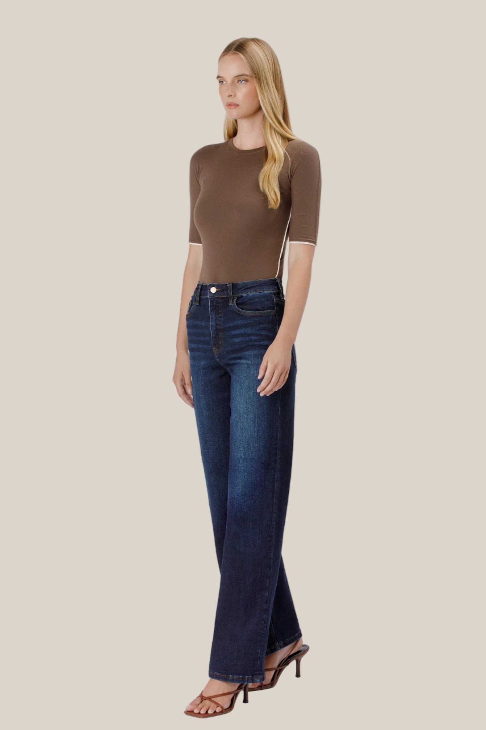 Jessica 90's High Rise Loose Jeans