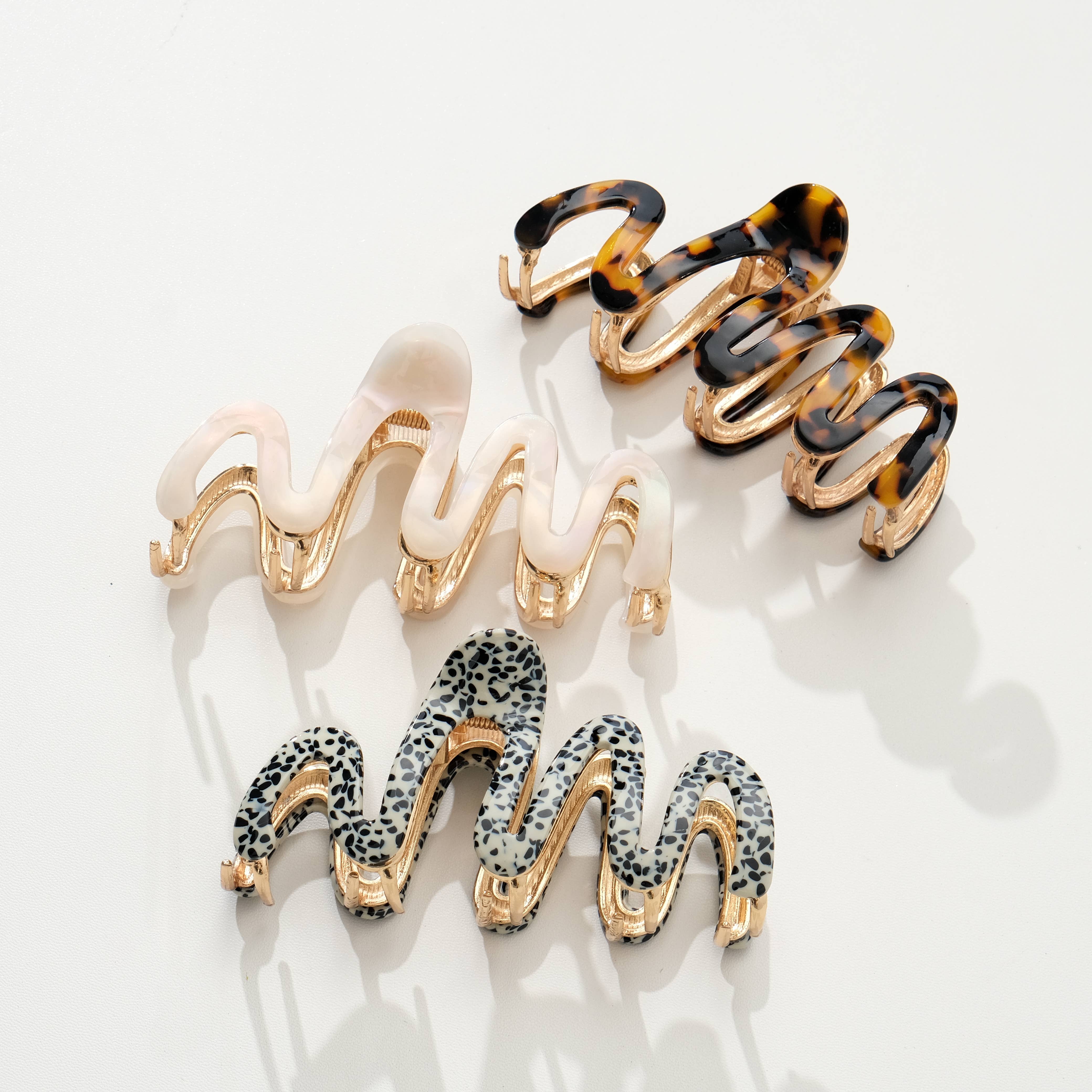 Willow Large Squiggle Metal Claw Clip