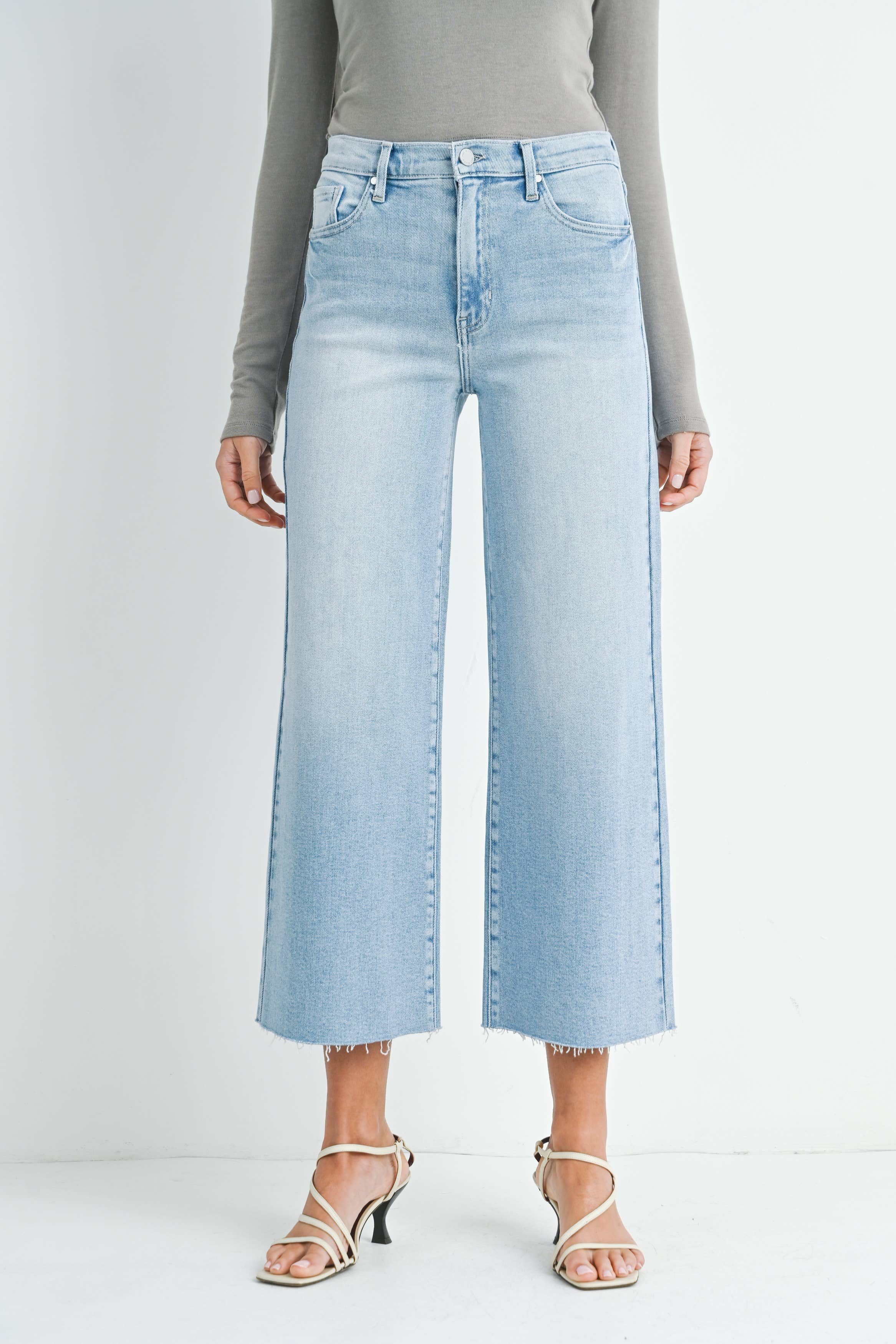 Wren High Rise Scissor Cut Wide Leg in Light Denim