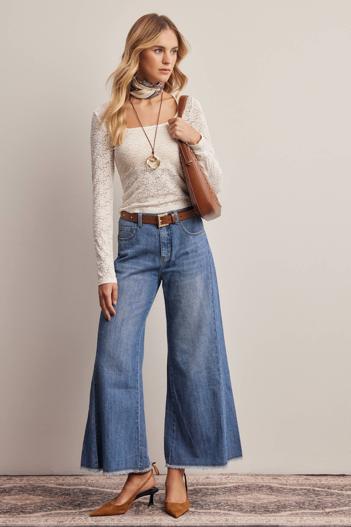 Dani Stretch Floral Lace Knit Top