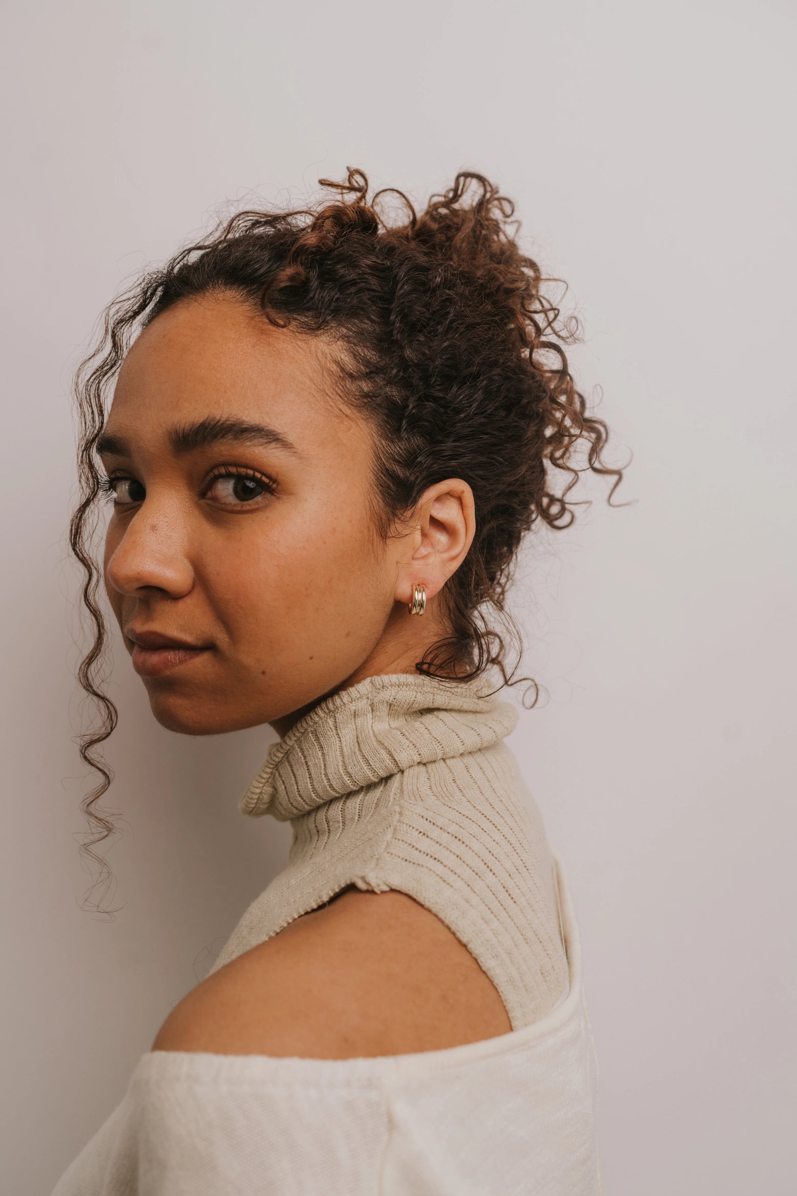 Small Bold Double Hoop Earrings