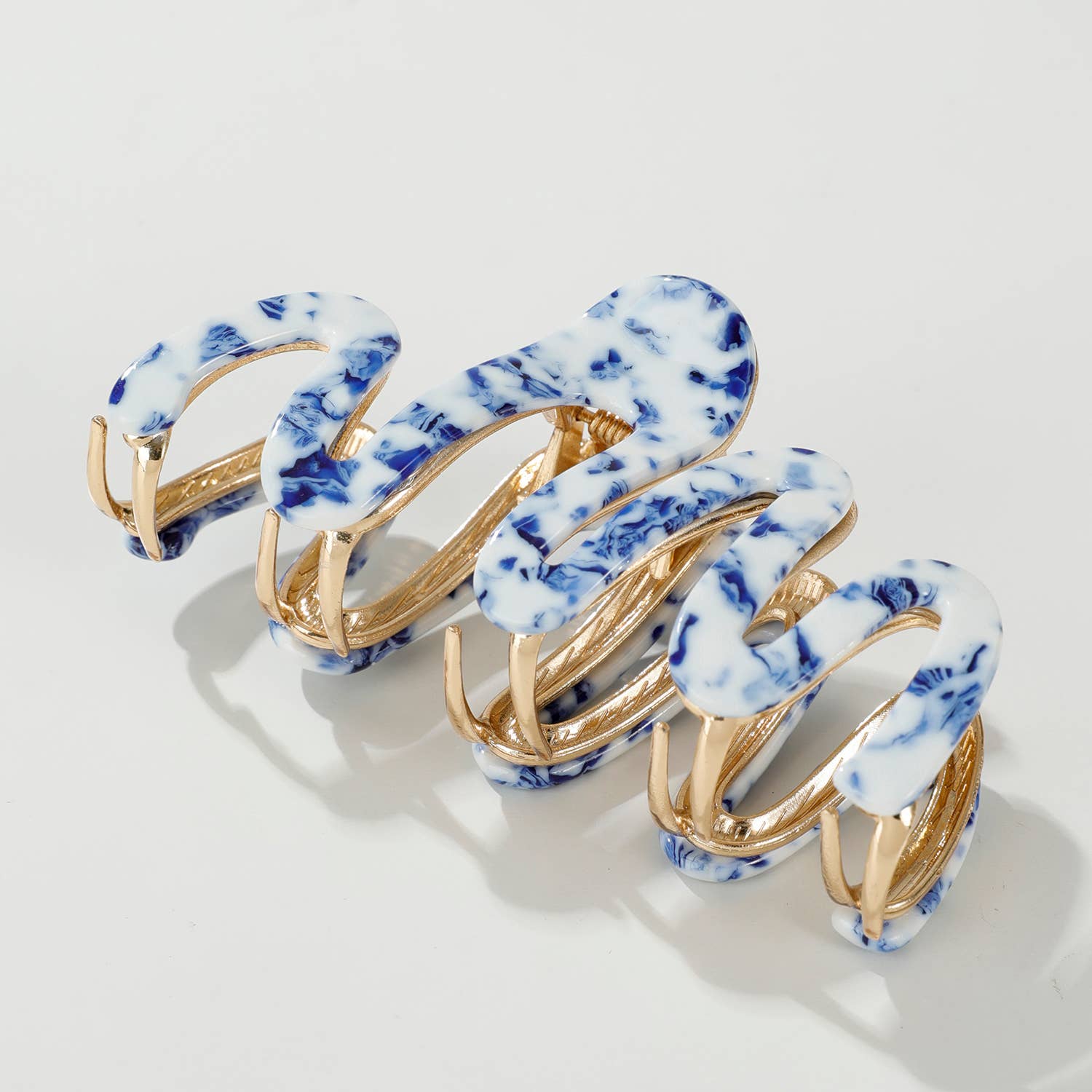 Willow Coastal Large Metal Squiggle Claw Clip