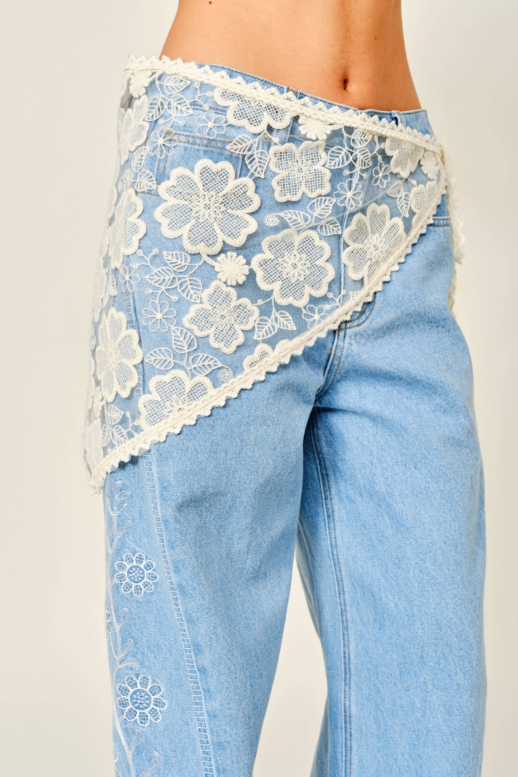 Scarlett Lace Wrap Scarf