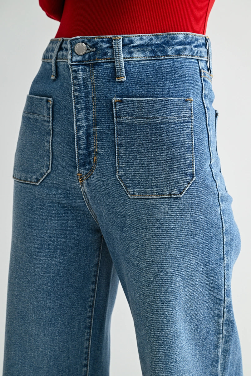 June Patch Pocket Wide Leg Jean in Medium Denim