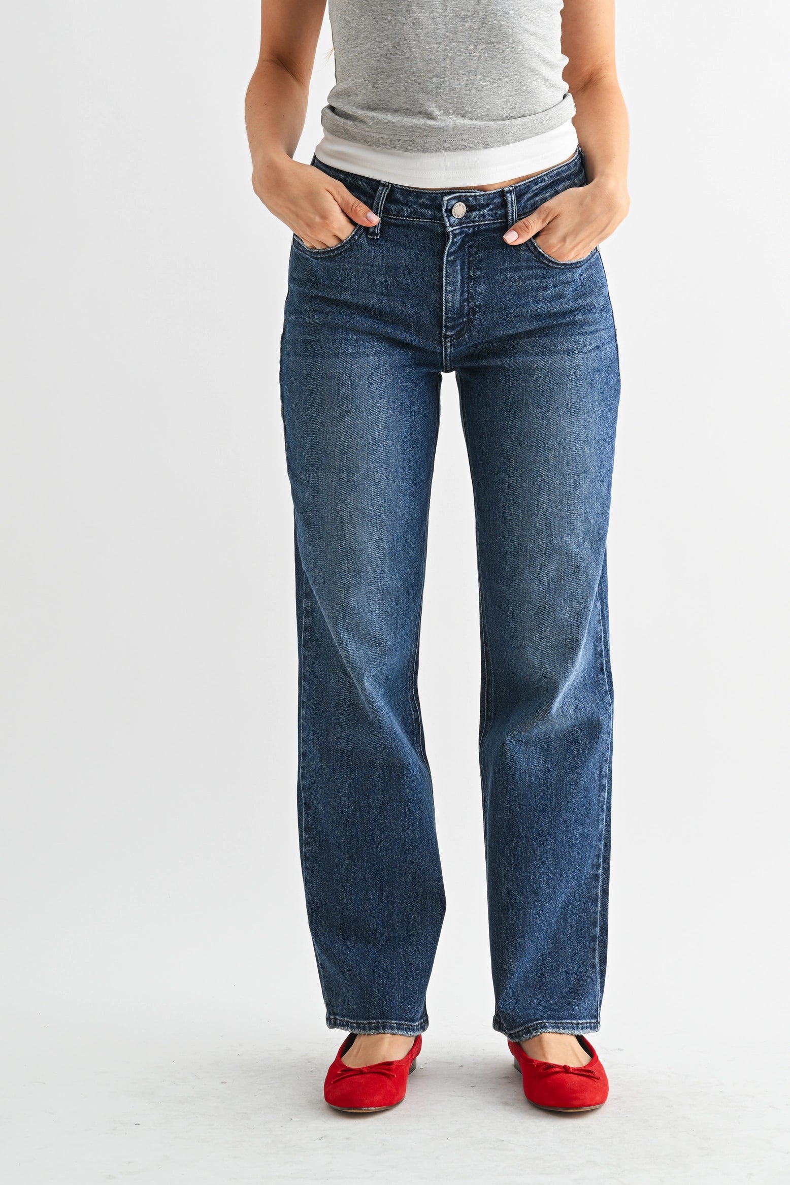 Corrie Stretchy Straight Jean in Dark Denim