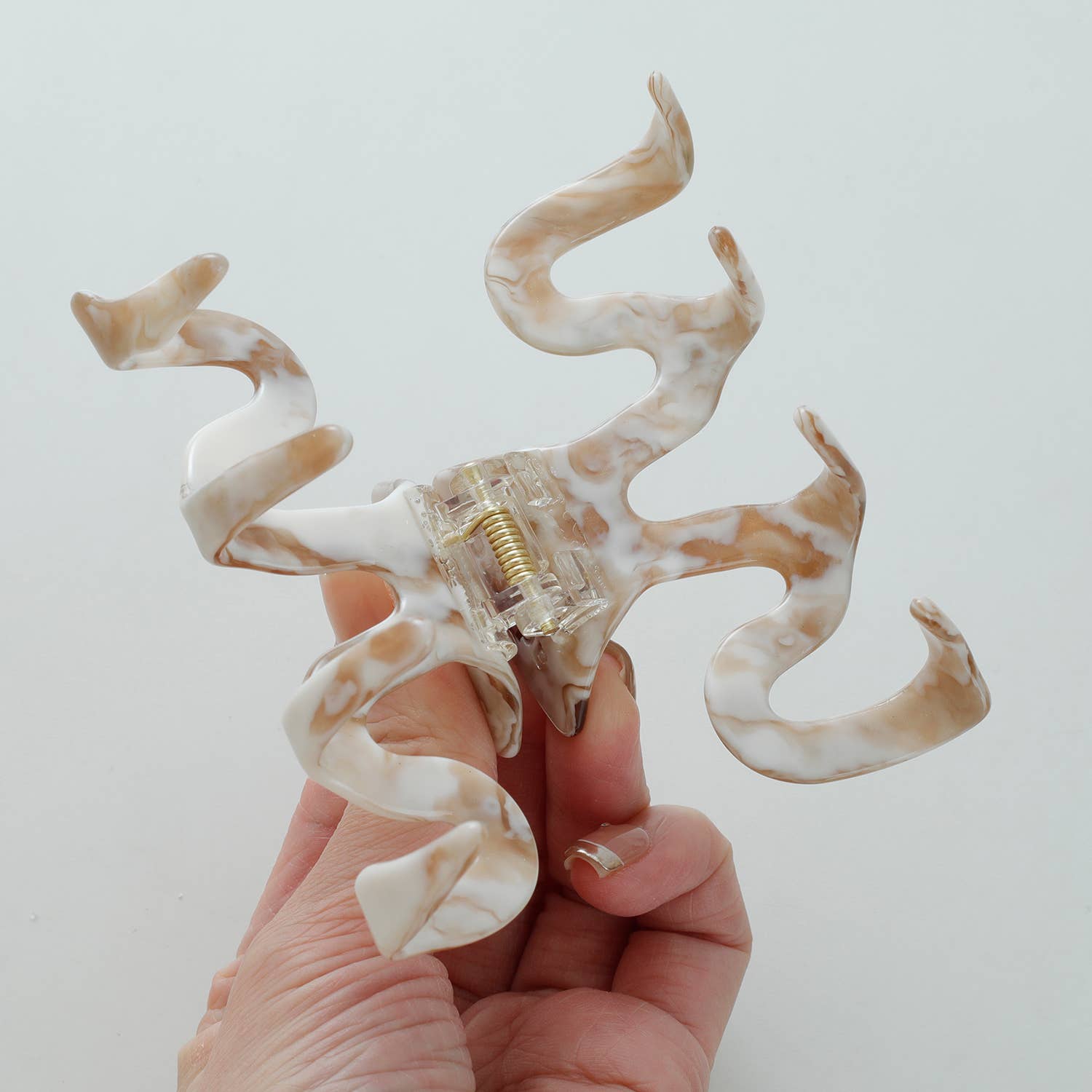 Calacatta Gold Large Claw Clips