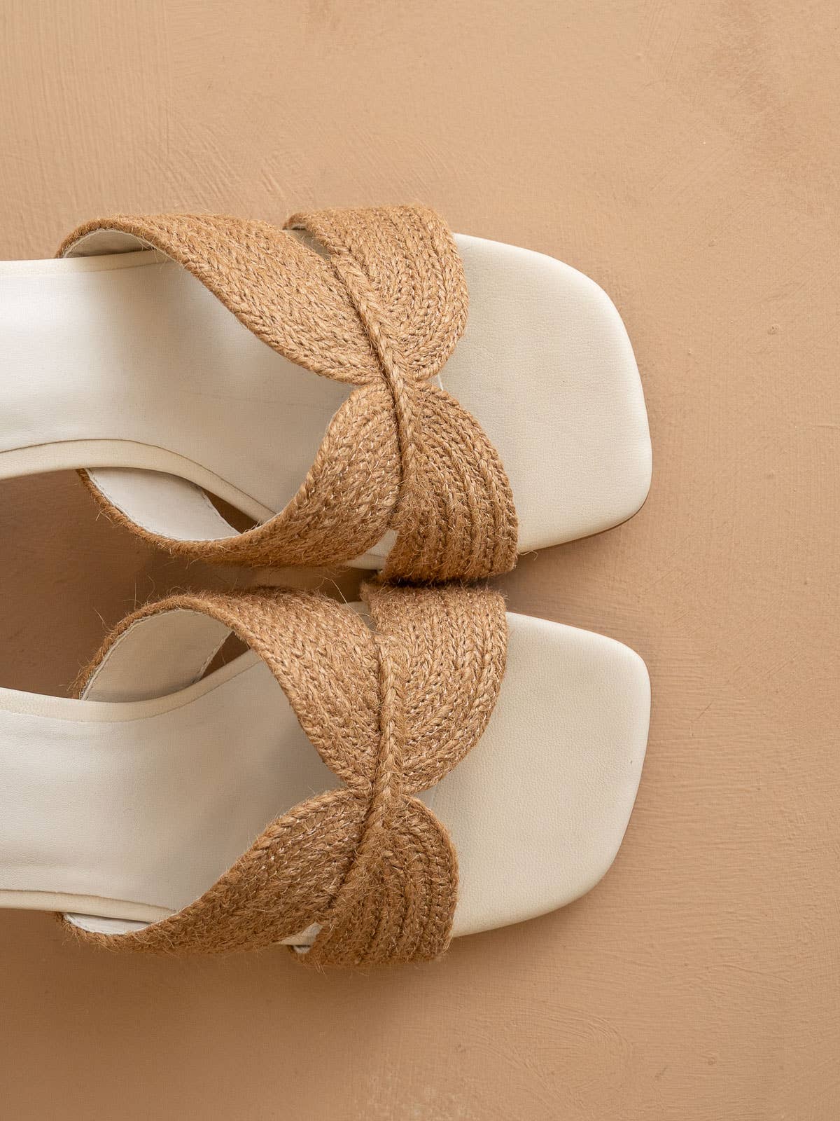 The Santiago Toffee | Raffia Summer Heel