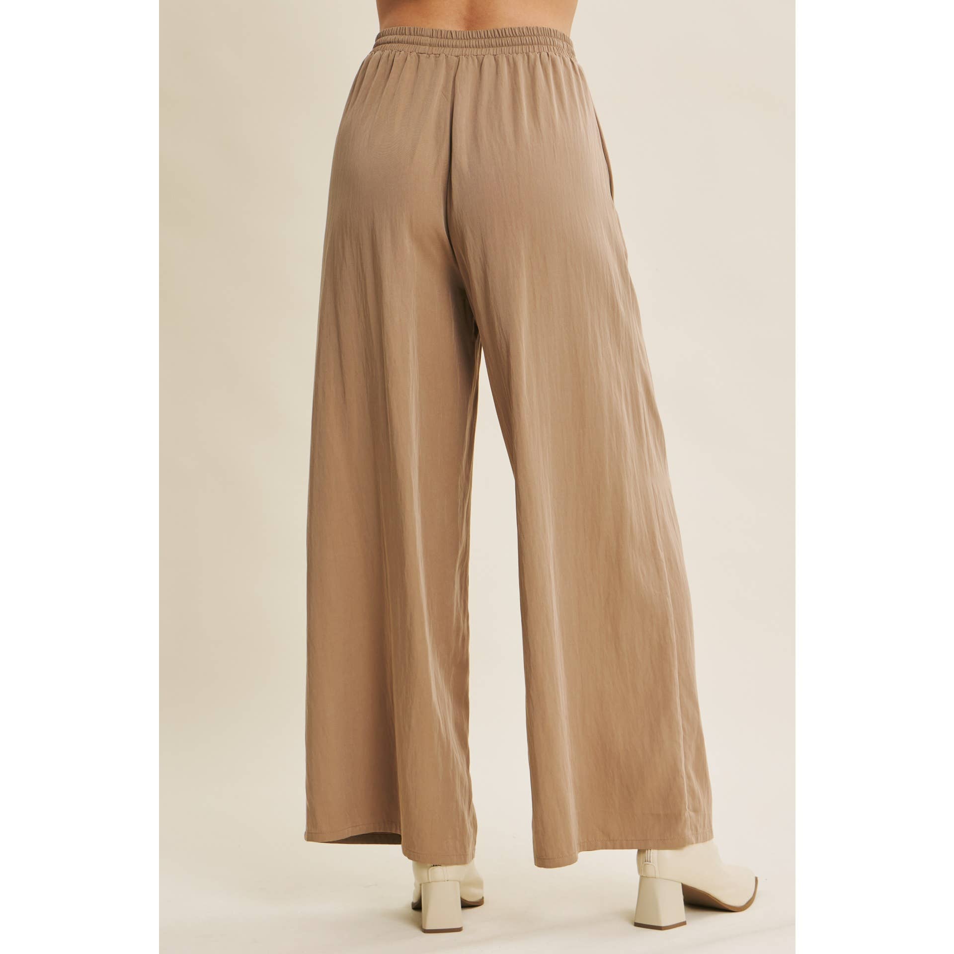 Evelyn Wide Leg Pant