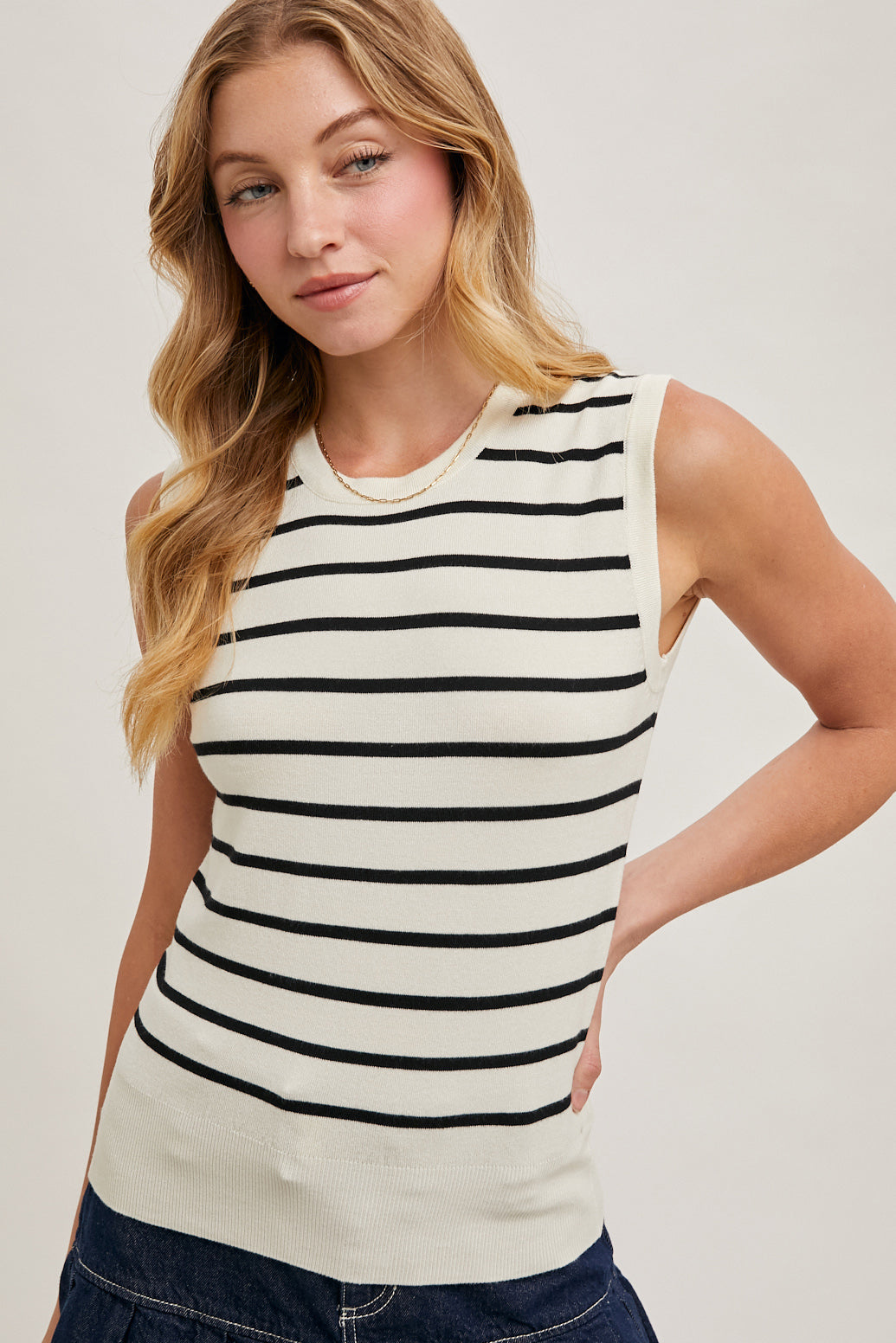 STRIPED MUSCLE KNIT TANK TOP - BLACK STRIPE