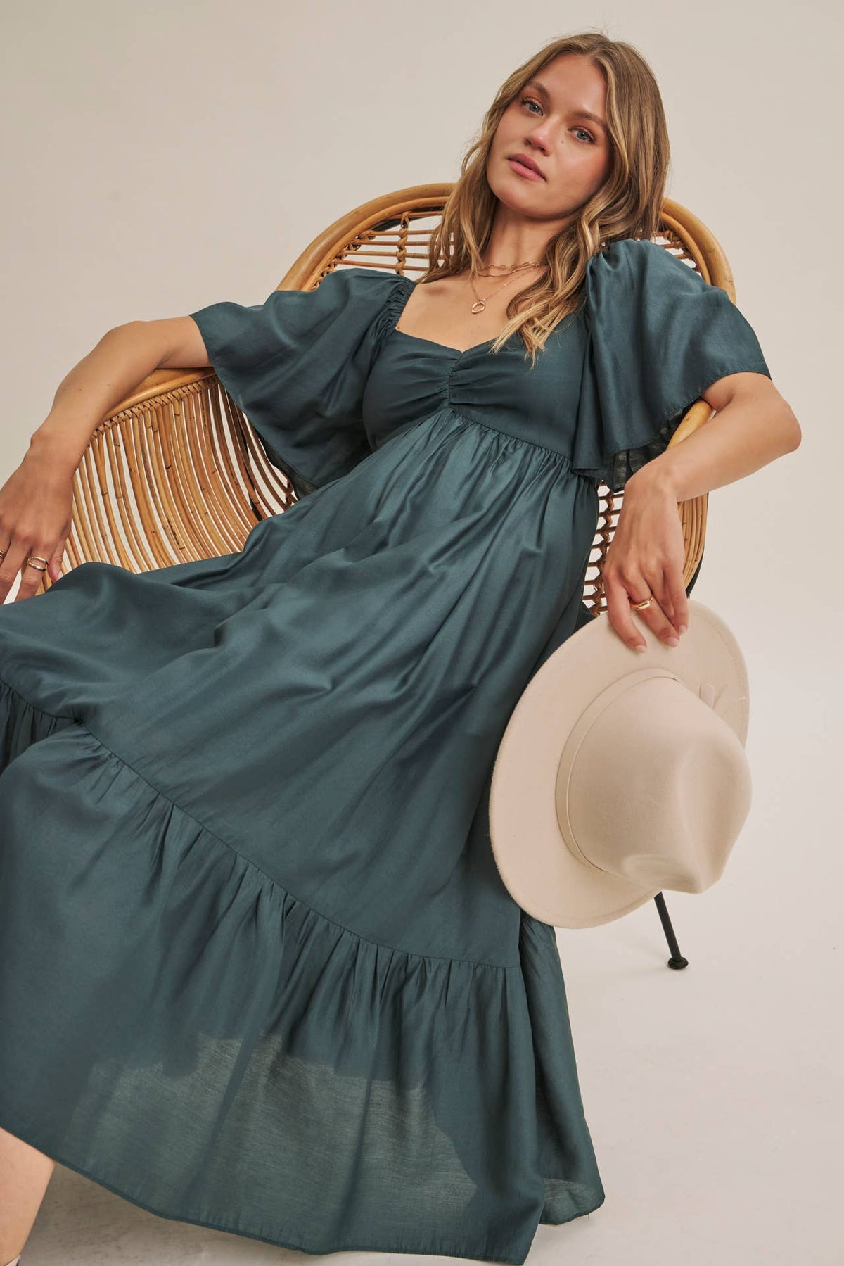 Kyla Sweetheart Midi Dress