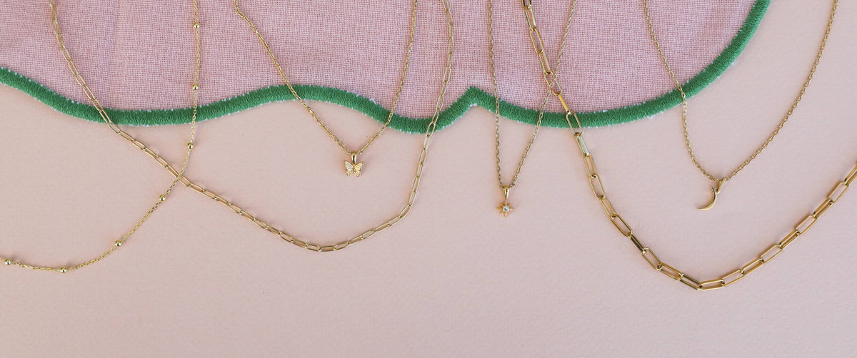 Tiny Star Necklace