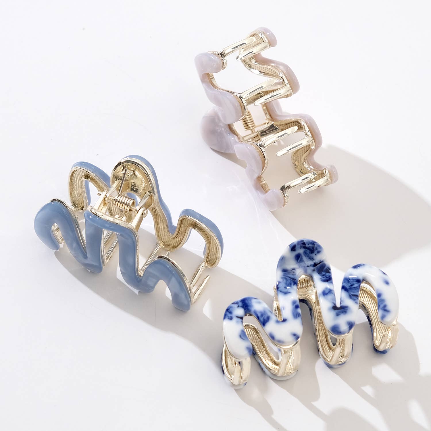 Willow Mini Coastal Metal Squiggle Claw Clip